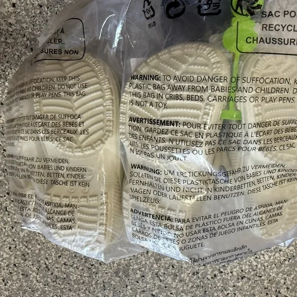 Bundle of 2 -NWT Crocs Bone Neutral Color - c8 and c9 - Picture 5 of 5